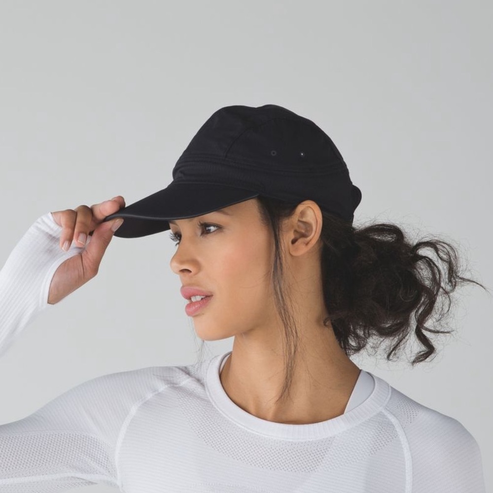 NWOT Lululemon Race To Place 2.0 Run Hat